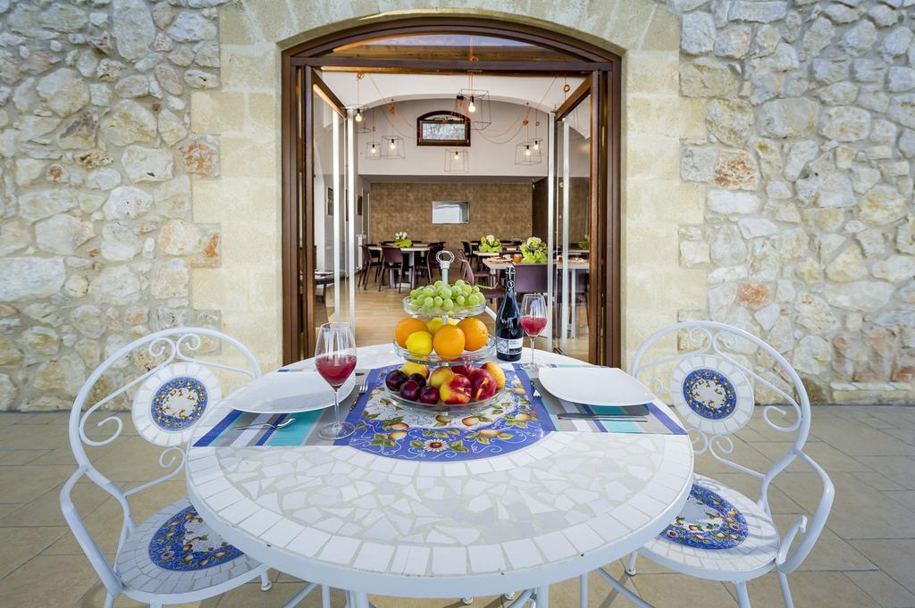 Villa Delle Anfore Скопелло Экстерьер фото